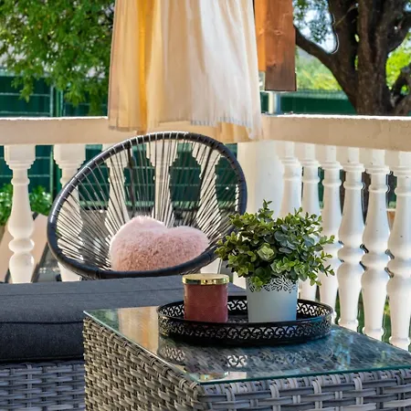 Paligan Villa